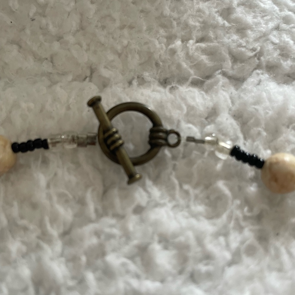 Hand Crafted Boho Inspired Turquoise and Cream Beaded Necklace. NWOT. - Picture 3 of 3